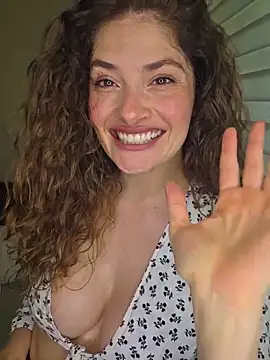 Snapshot of CelineBoyer_ chatting on 27, 6, 2026 CelineBoyer online show from 27, 6, 2026