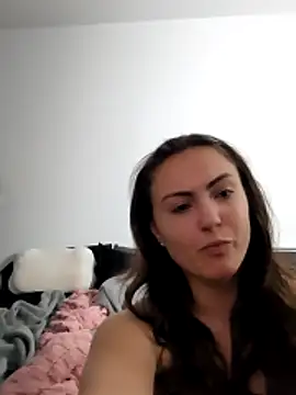 Snapshot of alwayswettt chatting on 4, 4, 2026 alwayswettt online show from 4, 4, 2026