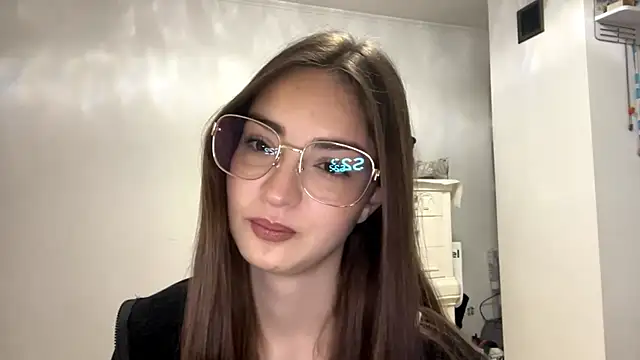 Snapshot of Rita_Sargoni chatting on 8, 4, 2026 Rita Sargoni online show from 8, 4, 2026