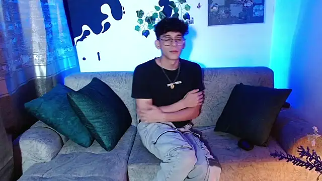 Snapshot of Alazbel8 chatting on 27, 4, 2026 Alazbel8 online show from 27, 4, 2026