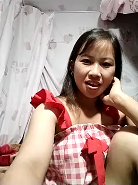Snapshot of Yo-must chatting on 12, 6, 2026 Yo-must online show from 12, 6, 2026