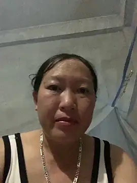 Snapshot of candy-beo chatting on 12, 5, 2026 candy-beo online show from 12, 5, 2026