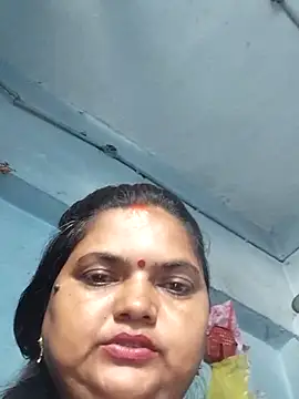 Snapshot of Desi_hot_bhabhi01 chatting on 6, 5, 2026 Desi hot bhabhi01 online show from 6, 5, 2026