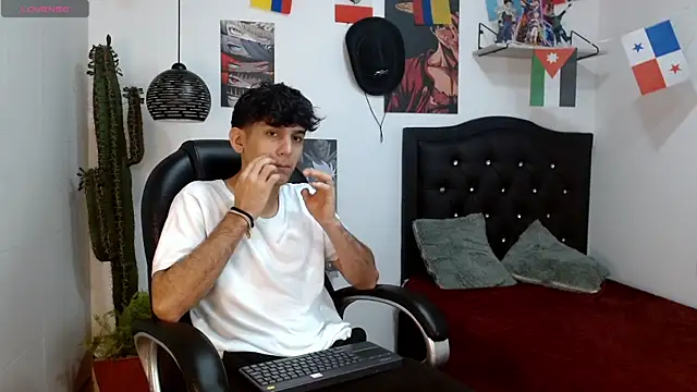 Snapshot of billy_wild chatting on 9, 7, 2026 billy wild online show from 9, 7, 2026