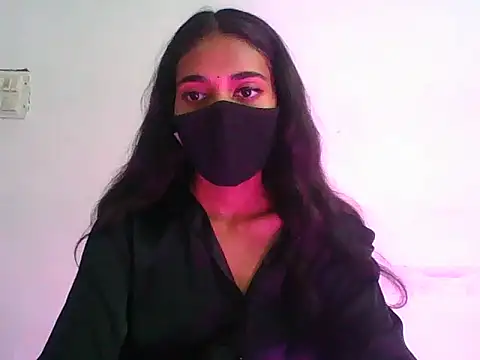 Snapshot of Shanaya_xo chatting on 16, 7, 2026 Shanaya xo online show from 16, 7, 2026