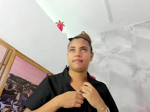 EllyBloom online show from 5, 5, 2026