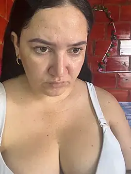 Fresita-12 online show from 4, 7, 2026