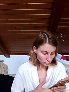 Snapshot of Julialexxxx chatting on 30, 4, 2026 Julialexxxx online show from 30, 4, 2026