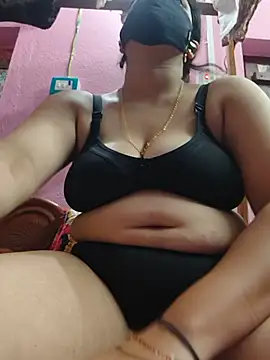 Snapshot of srutidatta chatting on 28, 5, 2026 srutidatta online show from 28, 5, 2026