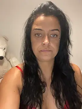 Snapshot of Katty_V chatting on 12, 6, 2026 Katty V online show from 12, 6, 2026