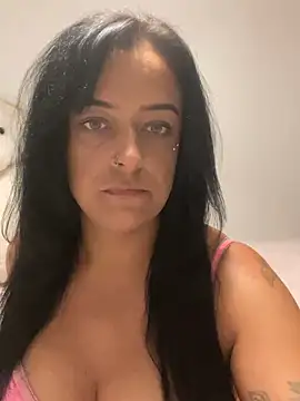 Snapshot of Katty_V chatting on 19, 6, 2026 Katty V online show from 19, 6, 2026