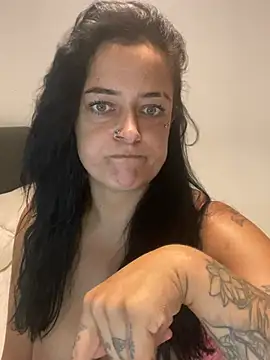 Snapshot of Katty_V chatting on 9, 7, 2026 Katty V online show from 9, 7, 2026