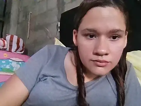 Snapshot of JennifferJilson chatting on 5, 4, 2026 JennifferJilson online show from 5, 4, 2026