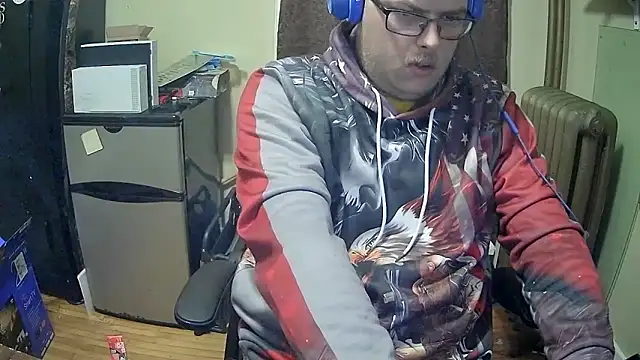 andrewjohn37 online show from 19, 4, 2026