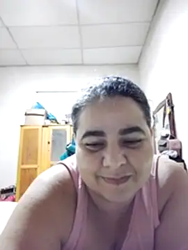 Snapshot of Golositadeamor chatting on 13, 6, 2026 Golositadeamor online show from 13, 6, 2026