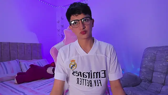 SaNti ll online show from 8, 4, 2026