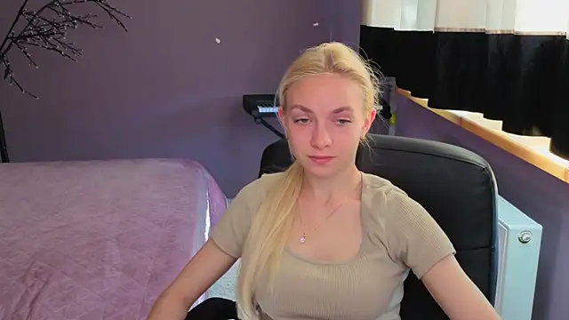 Snapshot of SonnySofia chatting on 19, 5, 2026 SonnySofia online show from 19, 5, 2026