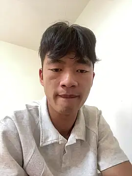 Snapshot of NV-1 chatting on 6, 4, 2026 NV-1 online show from 6, 4, 2026