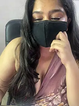 sarasofiaa  online show from 24, 6, 2026