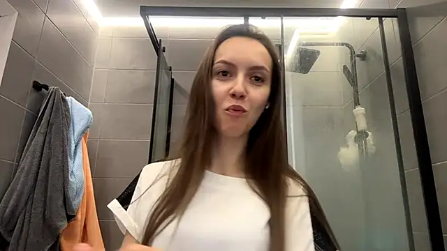 Snapshot of BrandyNorthcott chatting on 9, 4, 2026 BrandyNorthcott online show from 9, 4, 2026