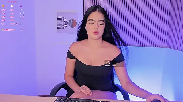 sophia  taylor online show from 23, 5, 2026