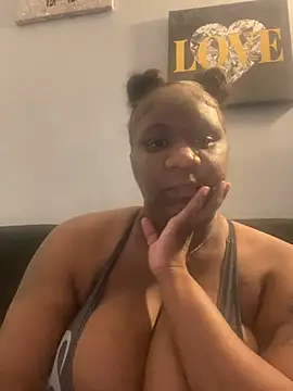 Snapshot of amberchill26 chatting on 24, 6, 2026 amberchill26 online show from 24, 6, 2026