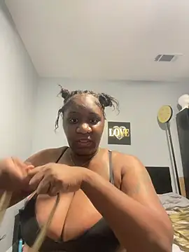 Snapshot of amberchill26 chatting on 8, 7, 2026 amberchill26 online show from 8, 7, 2026