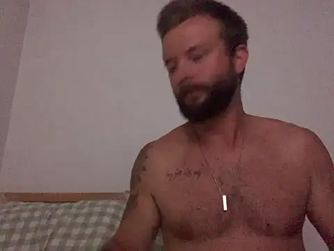 Snapshot of boredomgotus chatting on 11, 4, 2026 boredomgotus online show from 11, 4, 2026