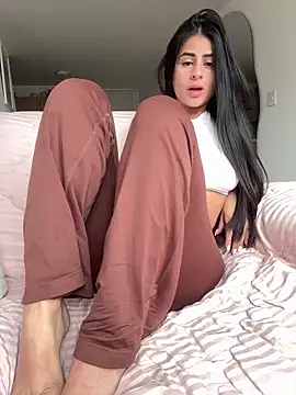 lunasex06 online show from 5, 5, 2026