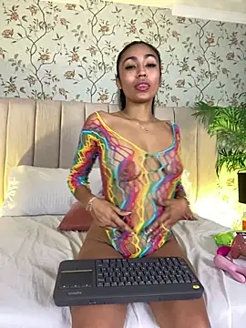 Snapshot of VegaSara chatting on 6, 4, 2026 VegaSara online show from 6, 4, 2026