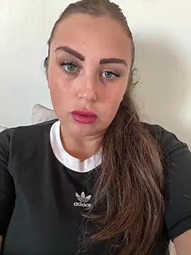 Shelly123Barrel online show from 8, 4, 2026