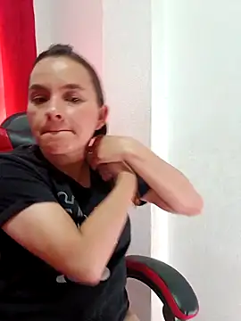 Snapshot of kasandra_85 chatting on 28, 4, 2026 kasandra 85 online show from 28, 4, 2026