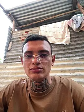 Snapshot of brayanz16 chatting on 12, 4, 2026 brayanz16 online show from 12, 4, 2026