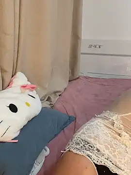 xiaohanbaby online show from 14, 4, 2026