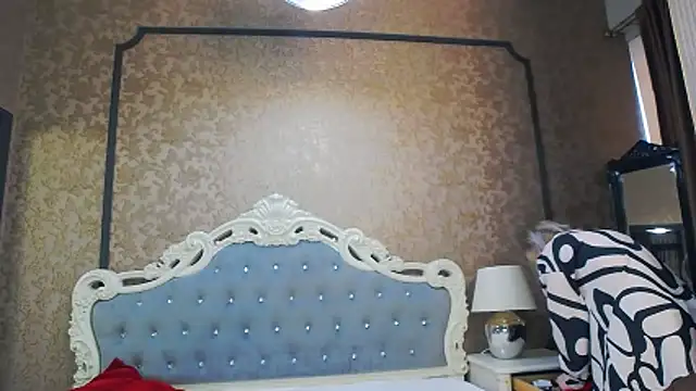Ivy Quin online show from 5, 6, 2026