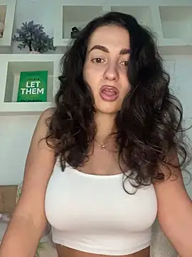KarolDolly05 online show from 22, 6, 2026