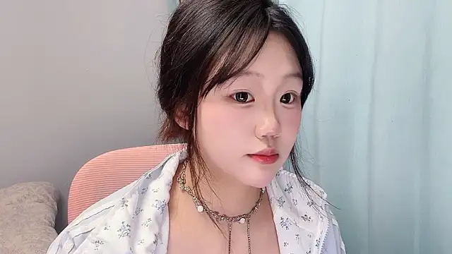 Lilababy00 online show from 19, 4, 2026