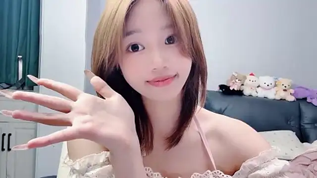 Lilababy00 online show from 3, 6, 2026