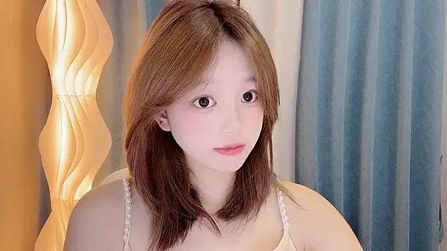 Lilababy00 online show from 15, 6, 2026