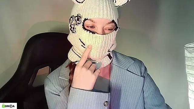 Snapshot of Lymalia chatting on 14, 5, 2026 Lymalia online show from 14, 5, 2026