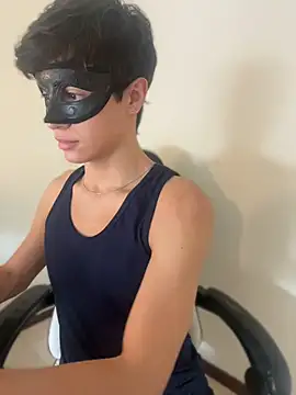 Snapshot of ojitosdegato chatting on 20, 4, 2026 ojitosdegato online show from 20, 4, 2026