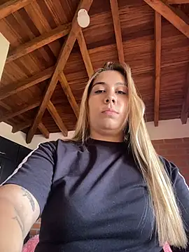 Snapshot of _BellaSmith_ chatting on 17, 6, 2026 BellaSmith online show from 17, 6, 2026