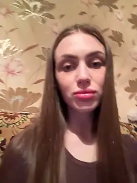 Snapshot of AlinaLove3213 chatting on 8, 4, 2026 AlinaLove3213 online show from 8, 4, 2026