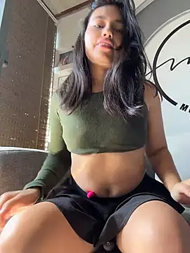Snapshot of VioletRousee chatting on 11, 6, 2026 VioletRousee online show from 11, 6, 2026