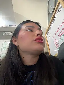 Snapshot of VioletRousee chatting on 14, 7, 2026 VioletRousee online show from 14, 7, 2026