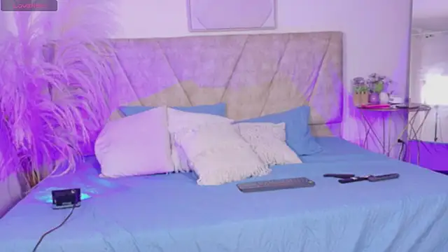 victoria withmore online show from 4, 5, 2026