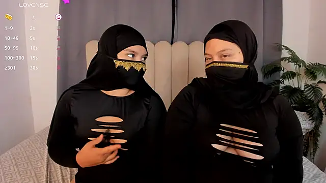 aziza dalila02 online show from 17, 4, 2026