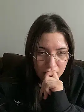 Snapshot of cherryxxox chatting on 18, 4, 2026 cherryxxox online show from 18, 4, 2026