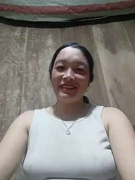 Snapshot of vanlucky2 chatting on 4, 7, 2026 vanlucky2 online show from 4, 7, 2026