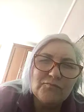 AureliaSky598 online show from 14, 4, 2026